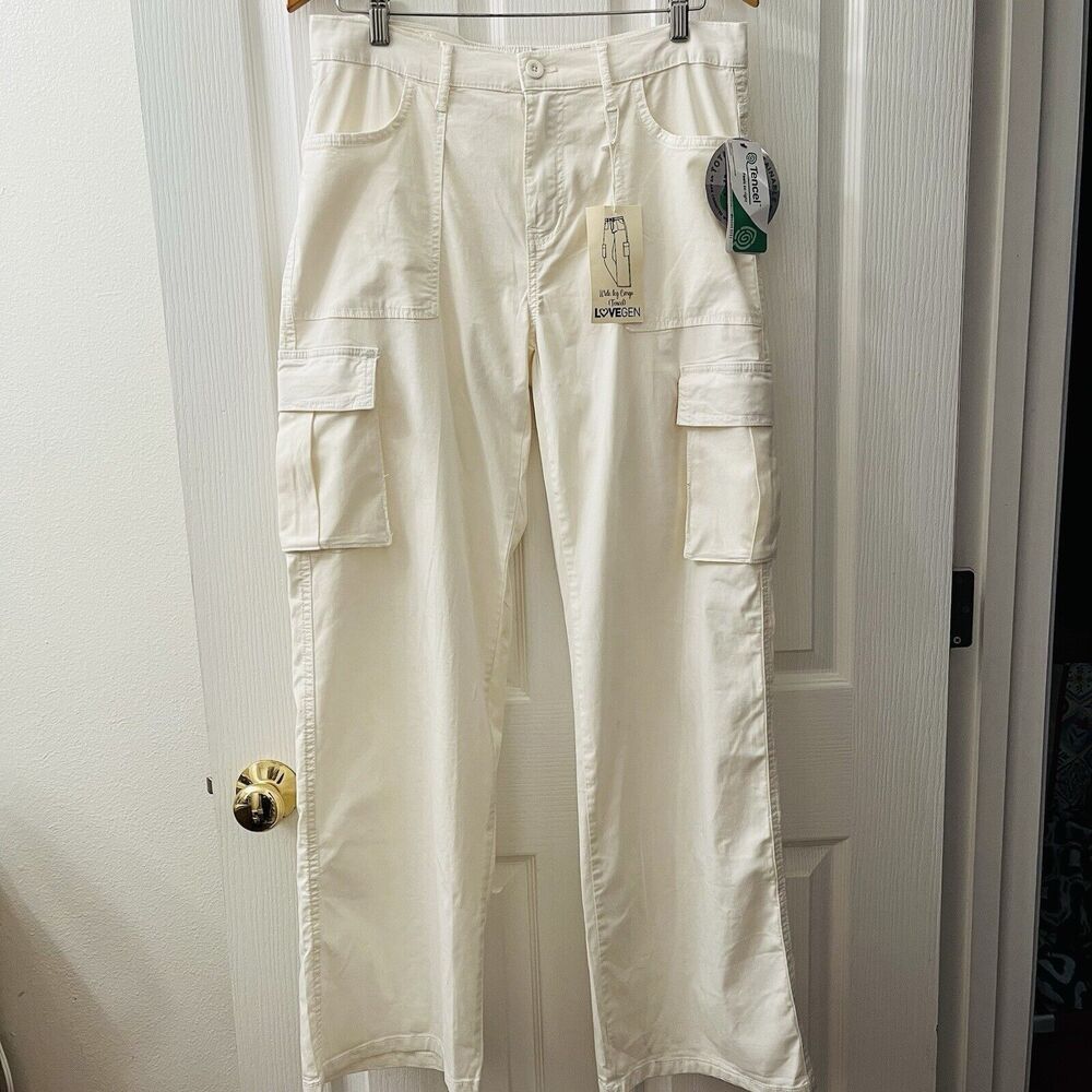 Lovegen Wide Leg Cargo Pants Women’s 11/31 Cream Beige Ecru Pockets MSRP $120‎
